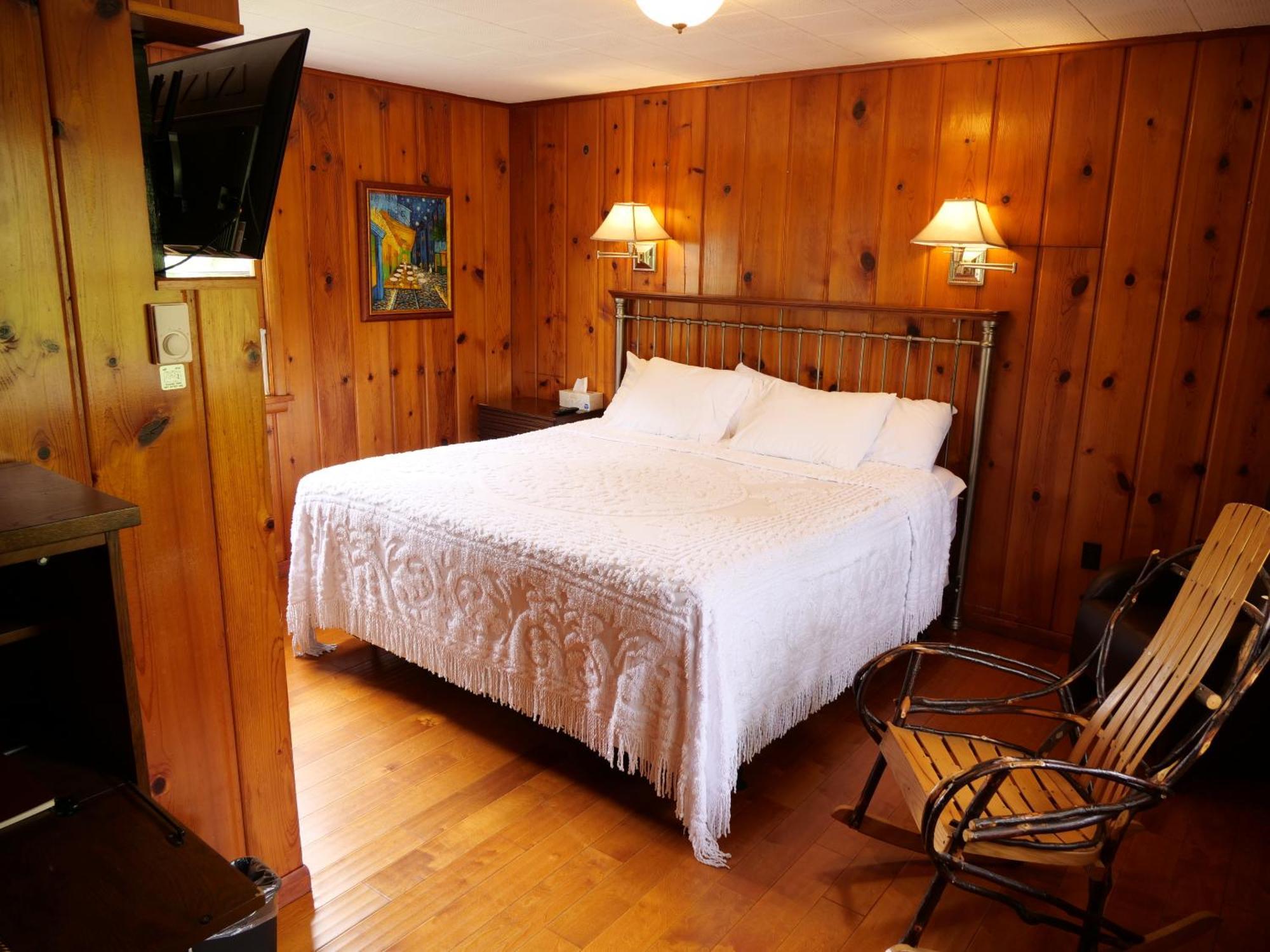Ludington Blue Spruce Inn Zimmer foto